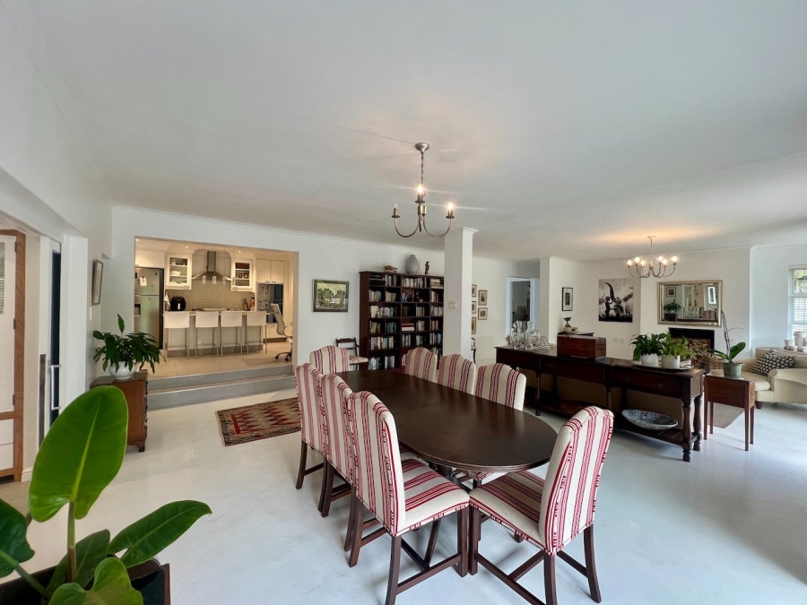 To Let 4 Bedroom Property for Rent in Constantia Western Cape